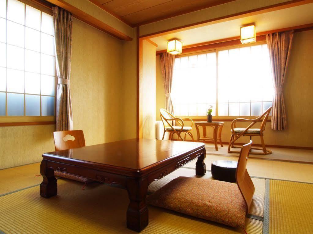Bergtour Marukita Hotel Хакуба Екстериор снимка